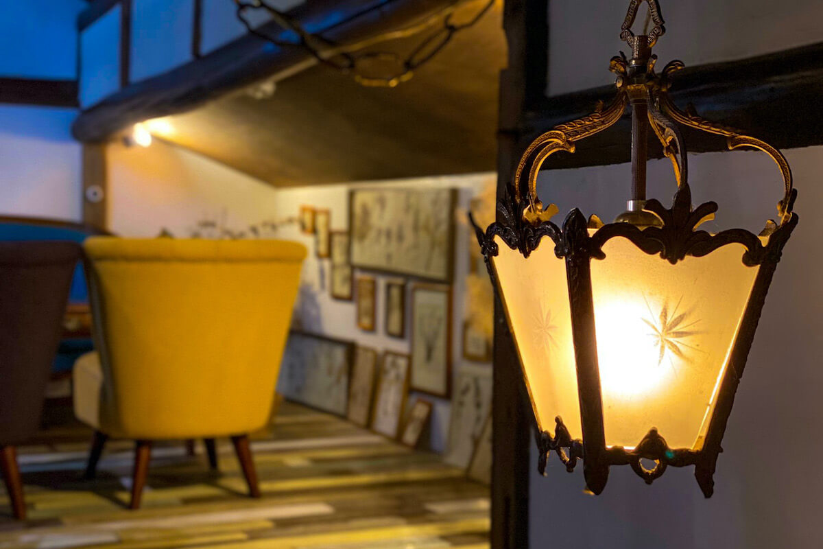 一階の鏡のアップの画像