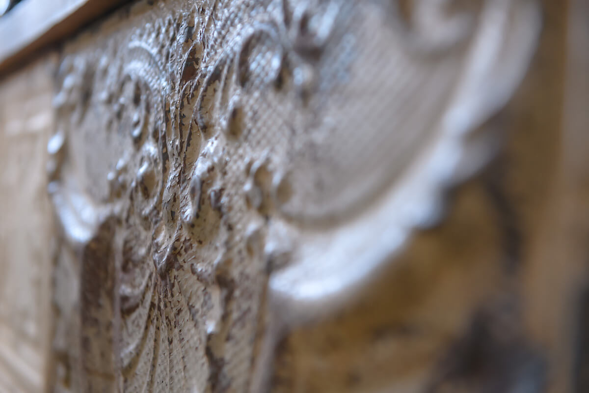 ティンパネル単体のアップの画像