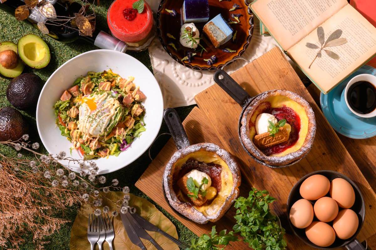 複数の料理の画像